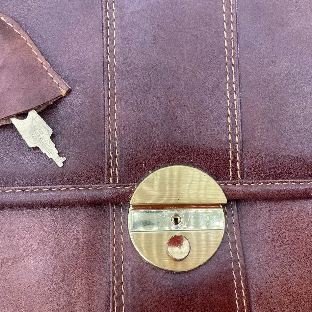 VTG Sudhaus 80's Leather Briefcase Key Detachable Strap Minimalist Old Money